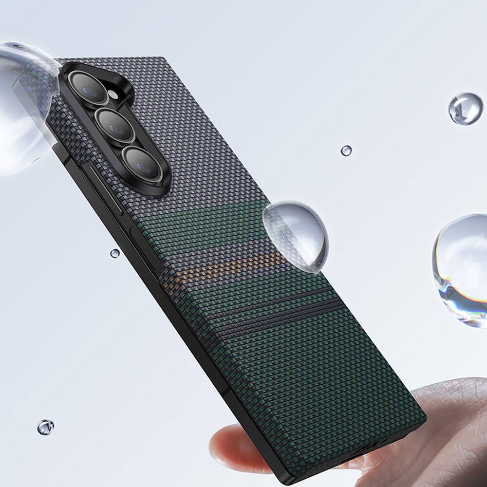 Galaxy Z Fold 6 Kılıf Karbon Fiber Tasarımlı Benks Aurora ArmorAir Kevlar Kılıf Galaxy Z Fold 6 Kılıf Karbon Fiber Tasarımlı Benks Aurora ArmorAir Kevlar Kılıf